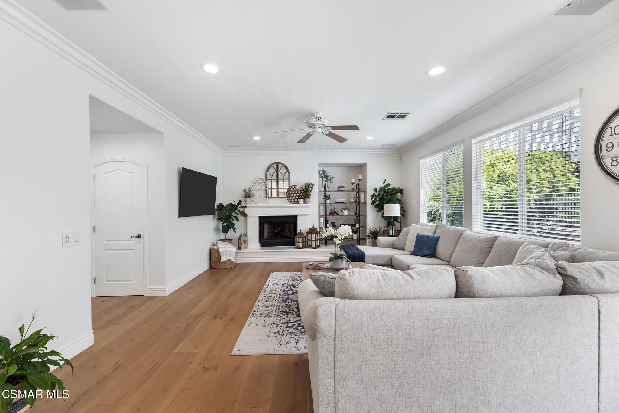 3306 Rising Star Avenue Simi Valley, CA 93063 - Photo 18 of 92 Interior Pro Images 3306 Rising Star Ave