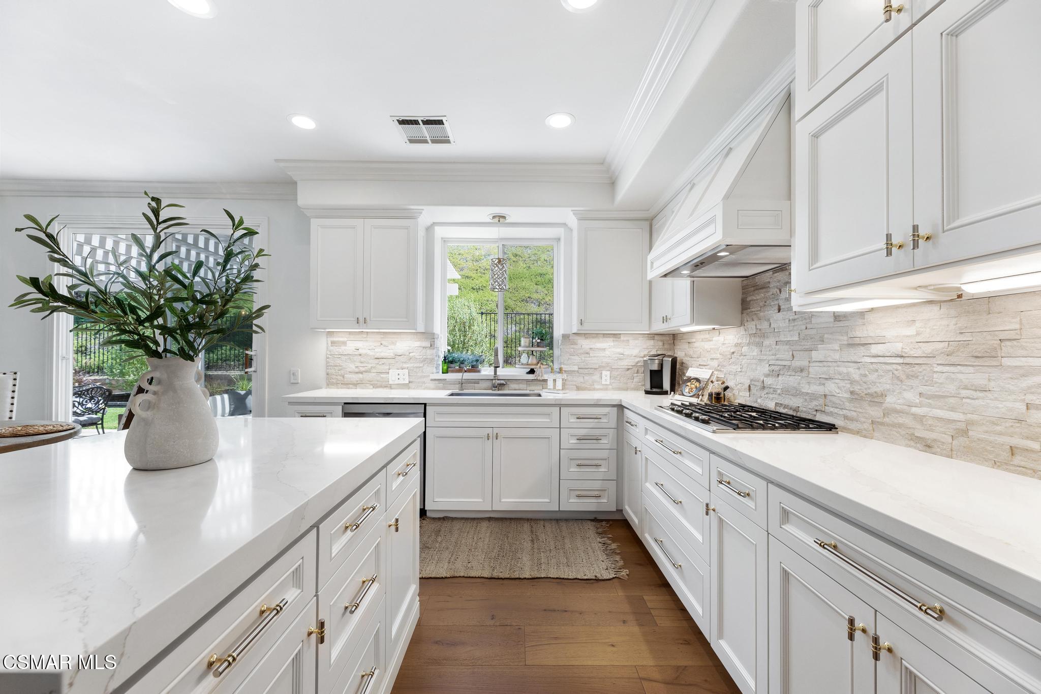 3306 Rising Star Avenue Simi Valley, CA 93063 - Photo 30 of 92 Interior Pro Images 3306 Rising Star Ave