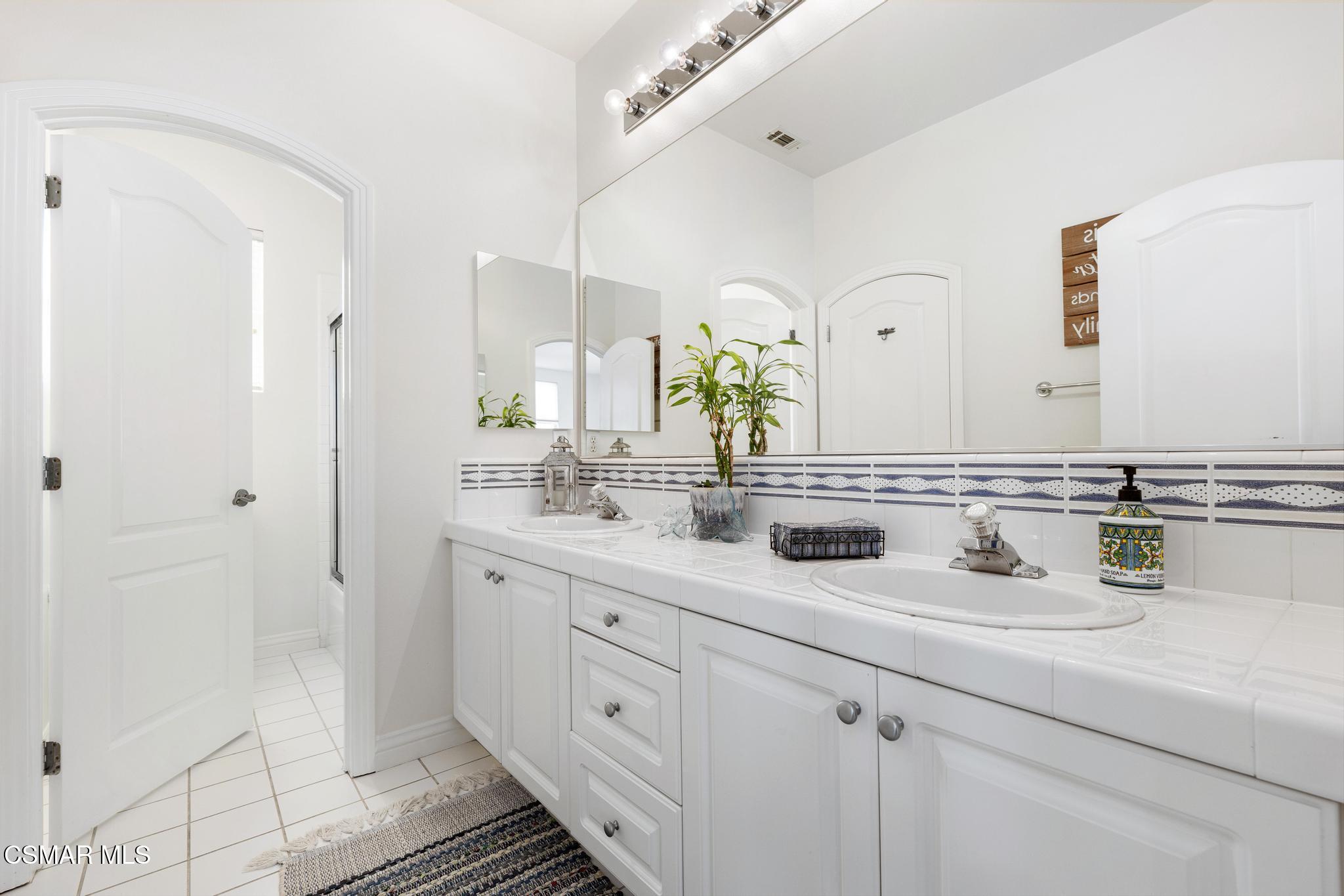 3306 Rising Star Avenue Simi Valley, CA 93063 - Photo 55 of 92 Interior Pro Images 3306 Rising Star Ave