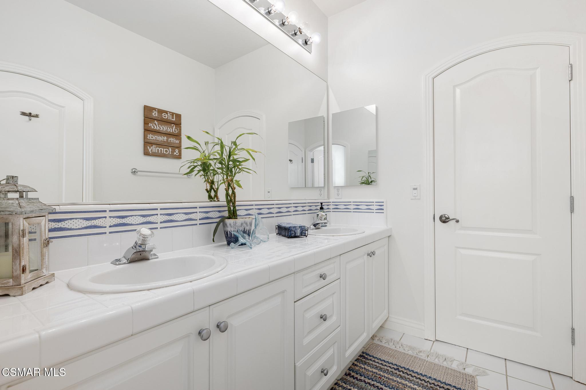 3306 Rising Star Avenue Simi Valley, CA 93063 - Photo 57 of 92 Interior Pro Images 3306 Rising Star Ave