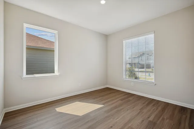 $273,900 | 335 Kingston Way, Waller, TX 77484