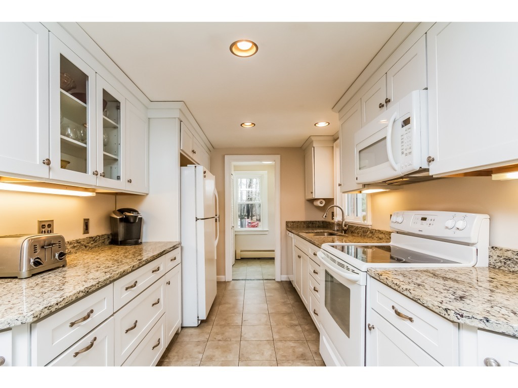 178 Proctor Hill Road Hollis, NH 03049 - Photo 14 of 36 Gallery Image 14