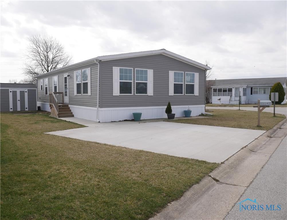 30630 Drouillard Road, Unit 224 Walbridge, OH 43465 - Photo 2 of 28 Gallery Image 2