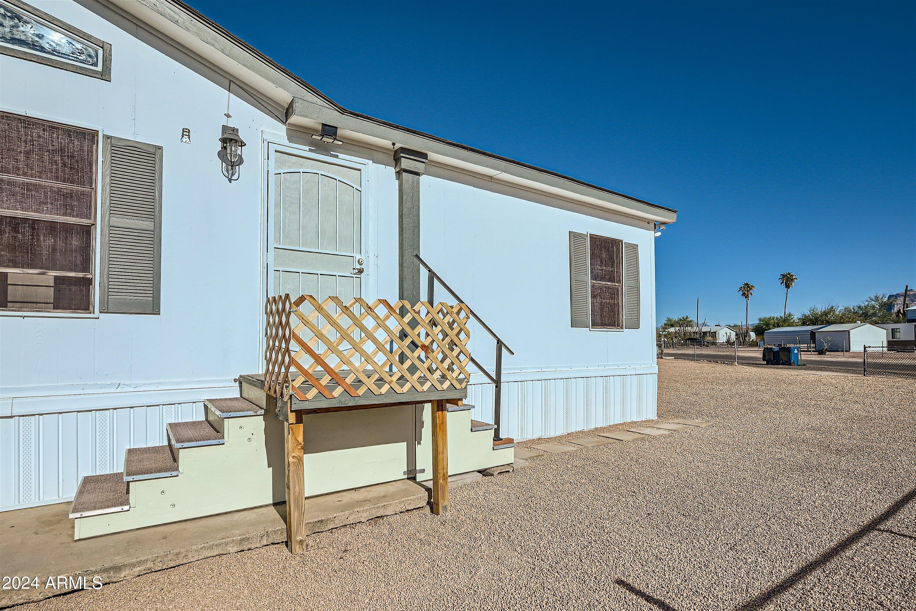 1954 South Mariposa Road Apache Junction, AZ 85119 - Photo 3 of 27 1954 S Mariposa Rd - MLS Sized - 003 - 0