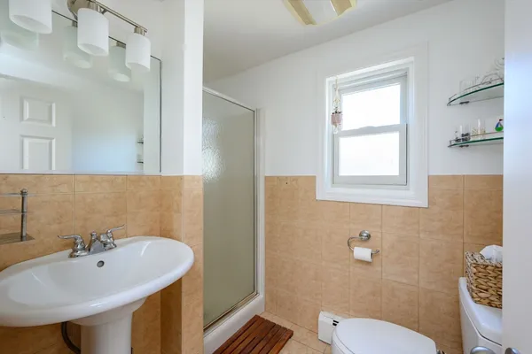 $719,900 | 18 Standish Road, Hull, MA 02045