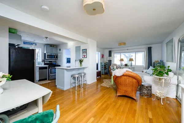 $719,900 | 18 Standish Road, Hull, MA 02045