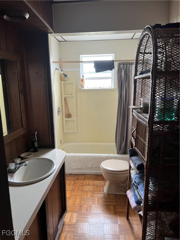 2111 Gardner Court Alva, FL 33920 - Photo 26 of 47 a bathroom with a sink toilet and shower