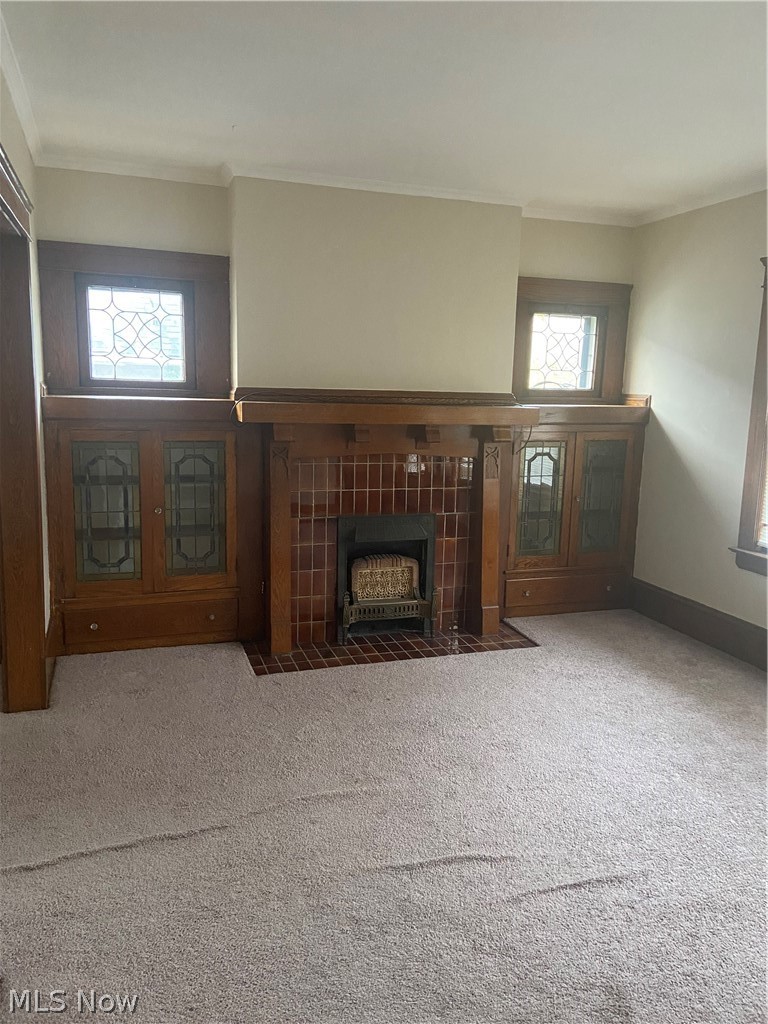 1846 Mannering Road Cleveland, OH 44112 - Photo 14 of 34 Upstair Livingroom