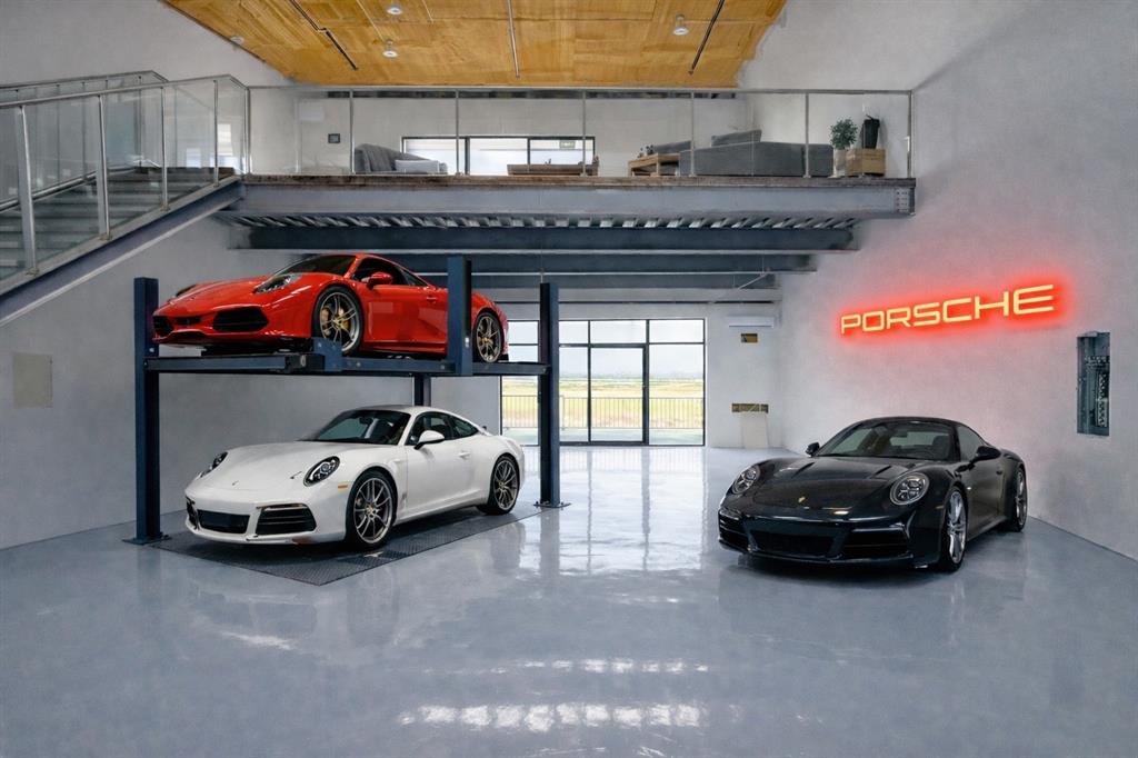 400 Fast Lane, Unit 9 Anna, TX 75409 - Photo 2 of 37 View of parking