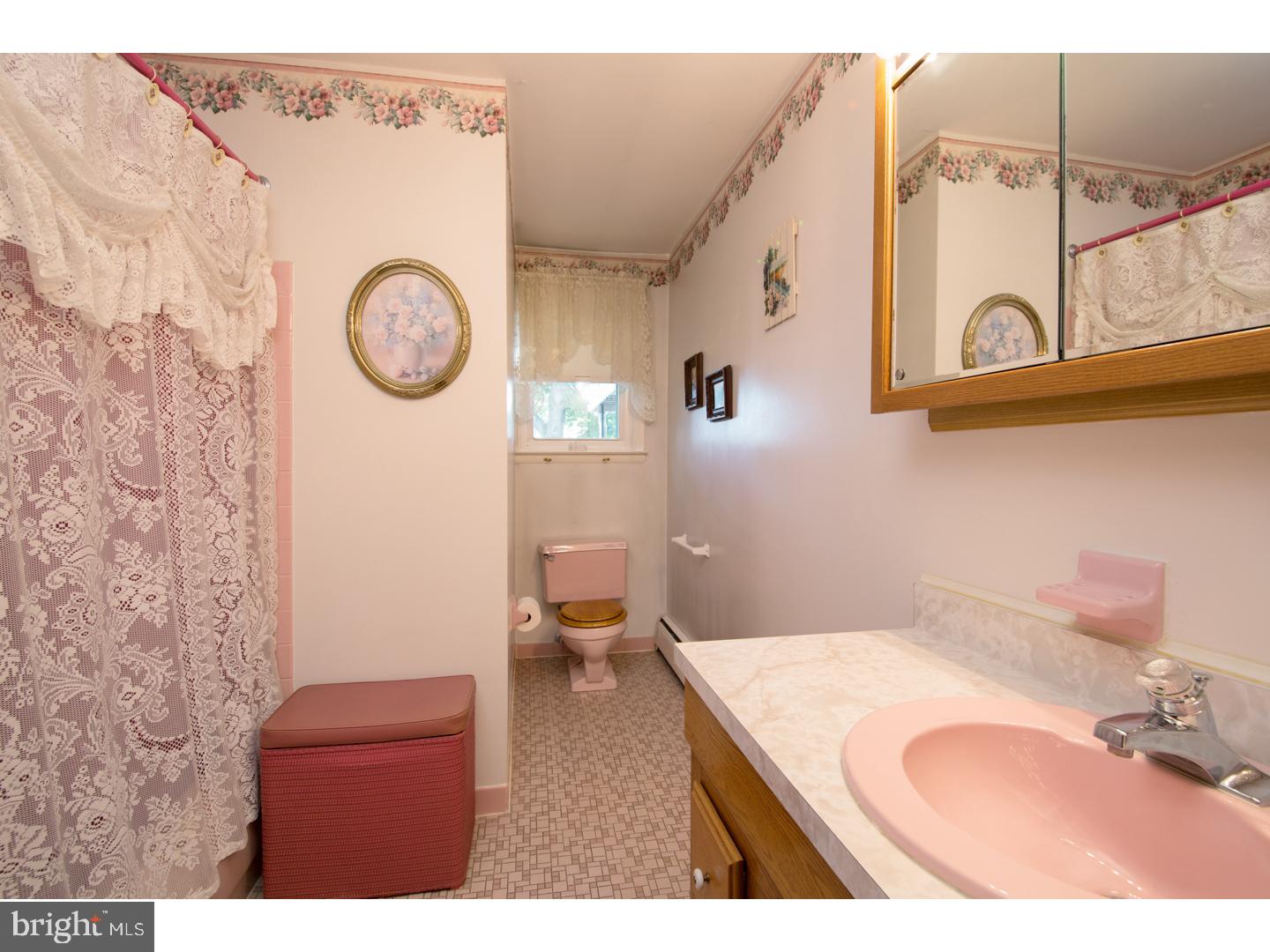 720 Springdell Road King of Prussia, PA 19406 - Photo 10 of 17 Bathroom