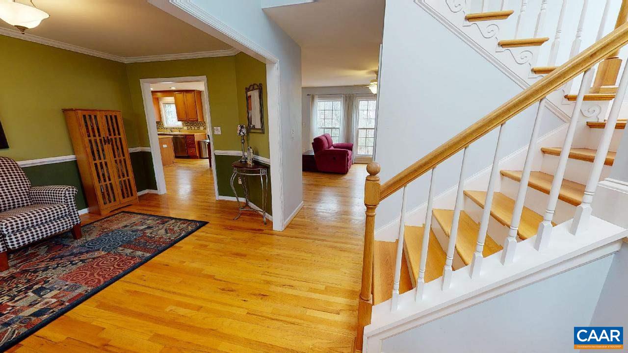 9 Tanglewood Road Palmyra, VA 22963 - Photo 3 of 34 a view of an entryway