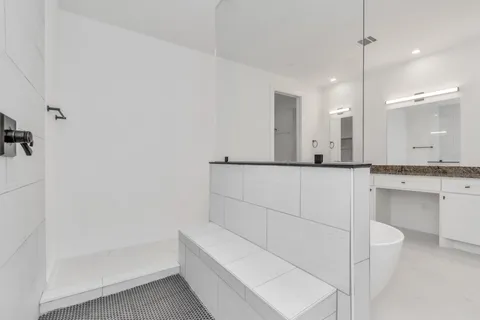 $339,000 | 5617 Savyon Drive, Houston, TX 77091