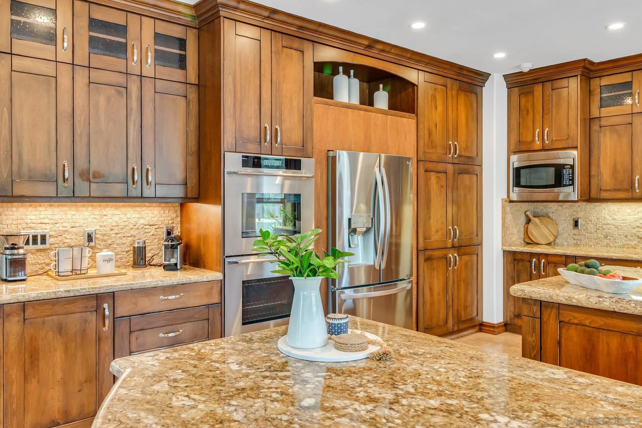 16655 Via Lago Azul Rancho Santa Fe, CA 92067 - Photo 22 of 66 Gallery Image 22