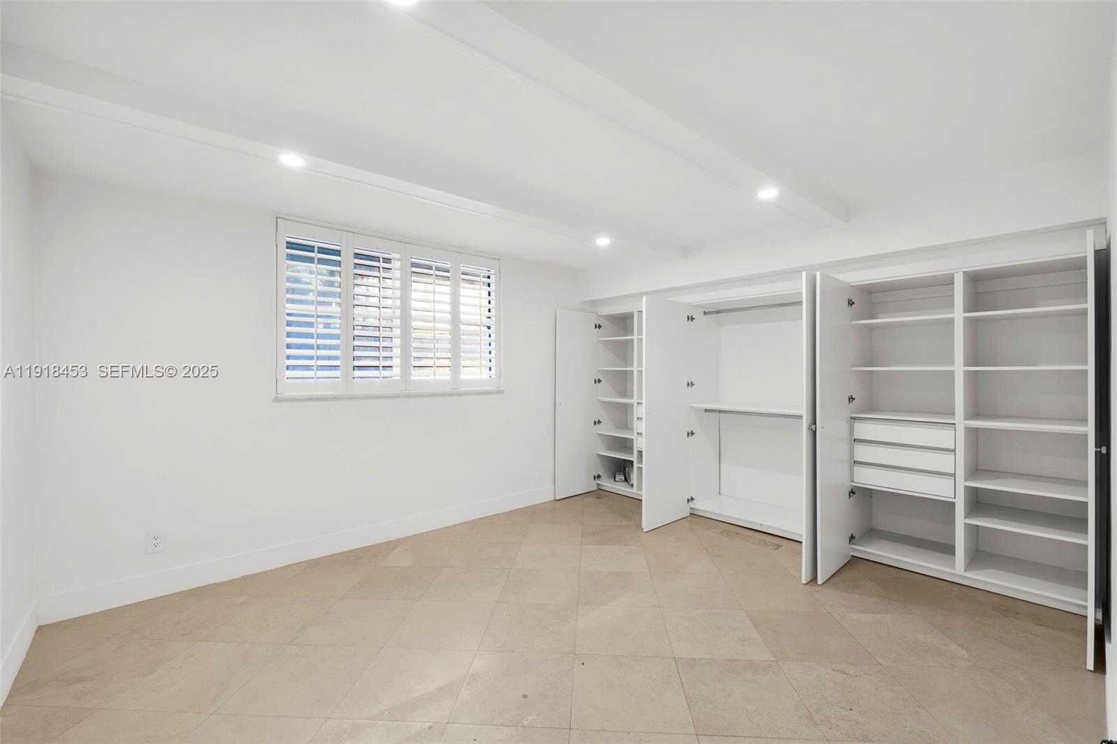 605 Ocean Drive, Unit 2L Key Biscayne, FL 33149 - Photo 25 of 46 BEDROOM #2