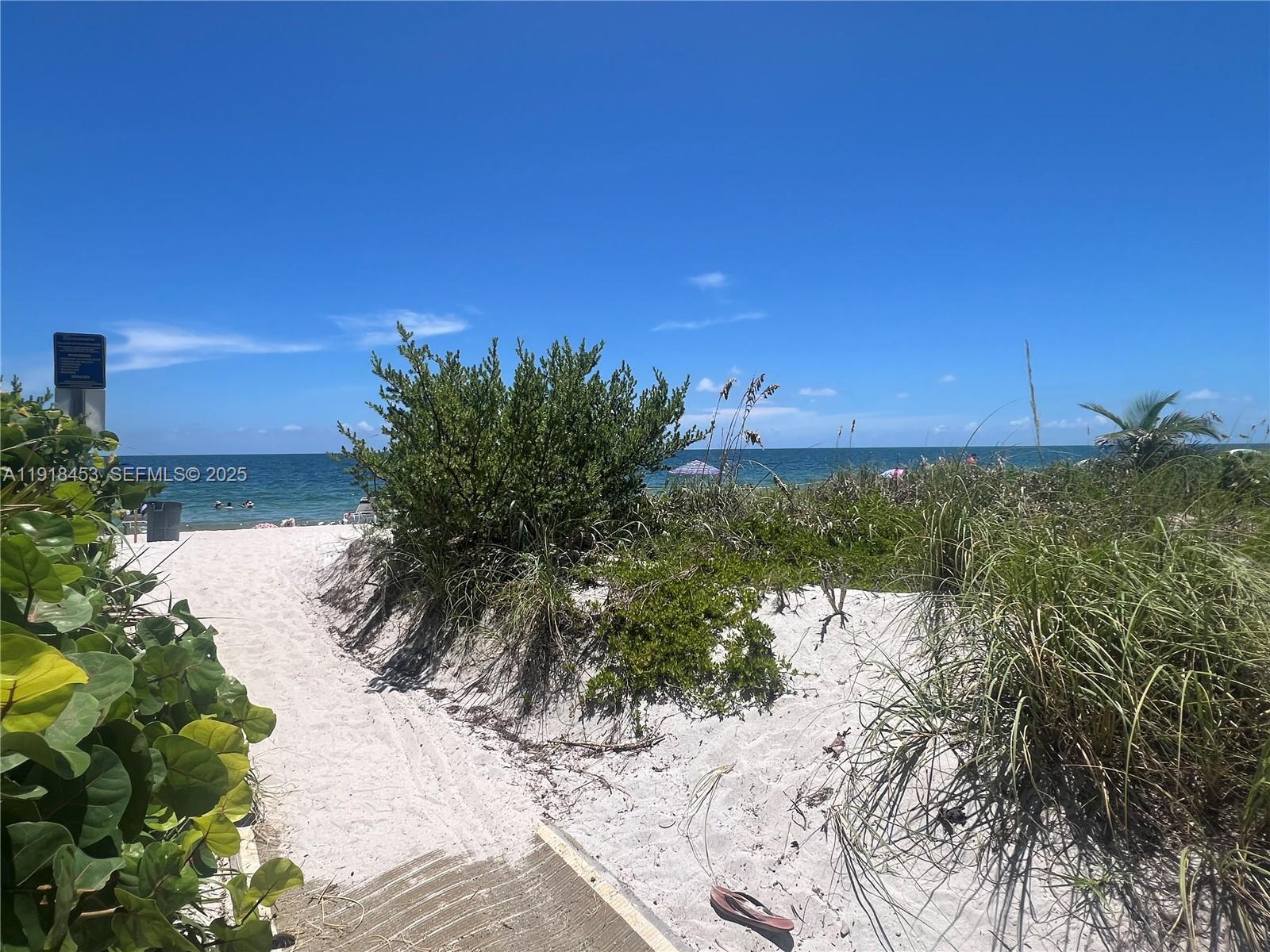 605 Ocean Drive, Unit 2L Key Biscayne, FL 33149 - Photo 33 of 46 STEPS TO BEAUTIFUL BEACH
