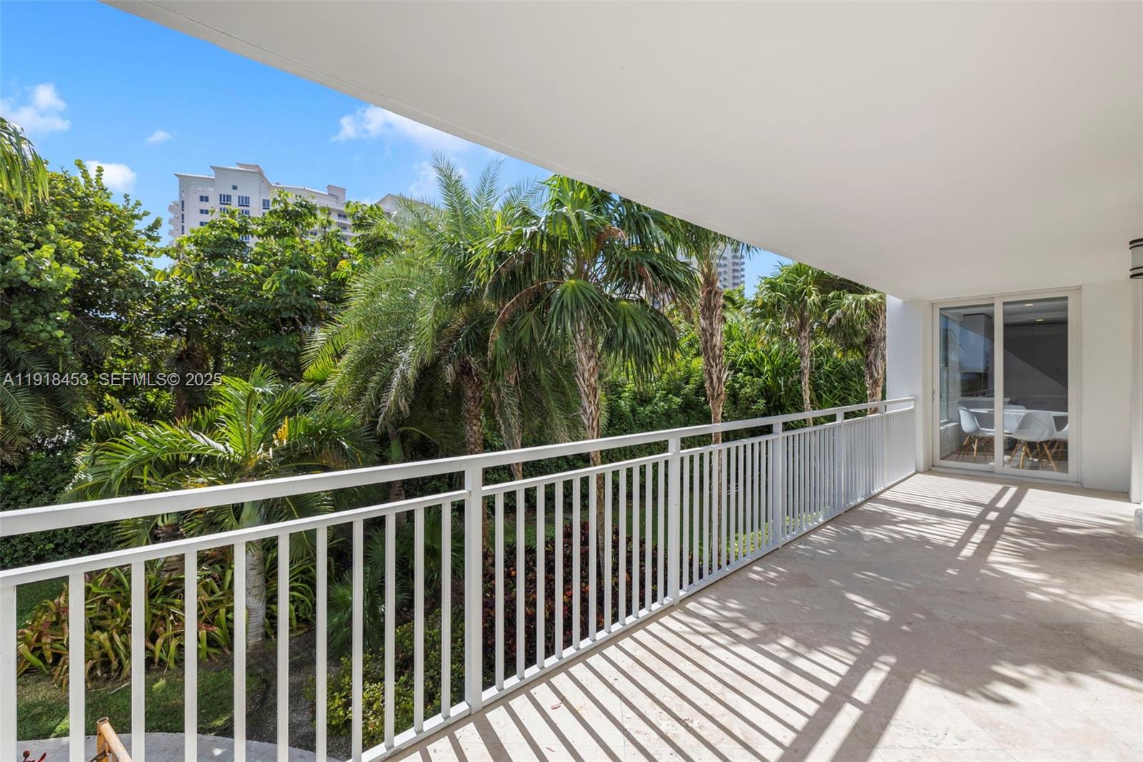 605 Ocean Drive, Unit 2L Key Biscayne, FL 33149 - Photo 44 of 46