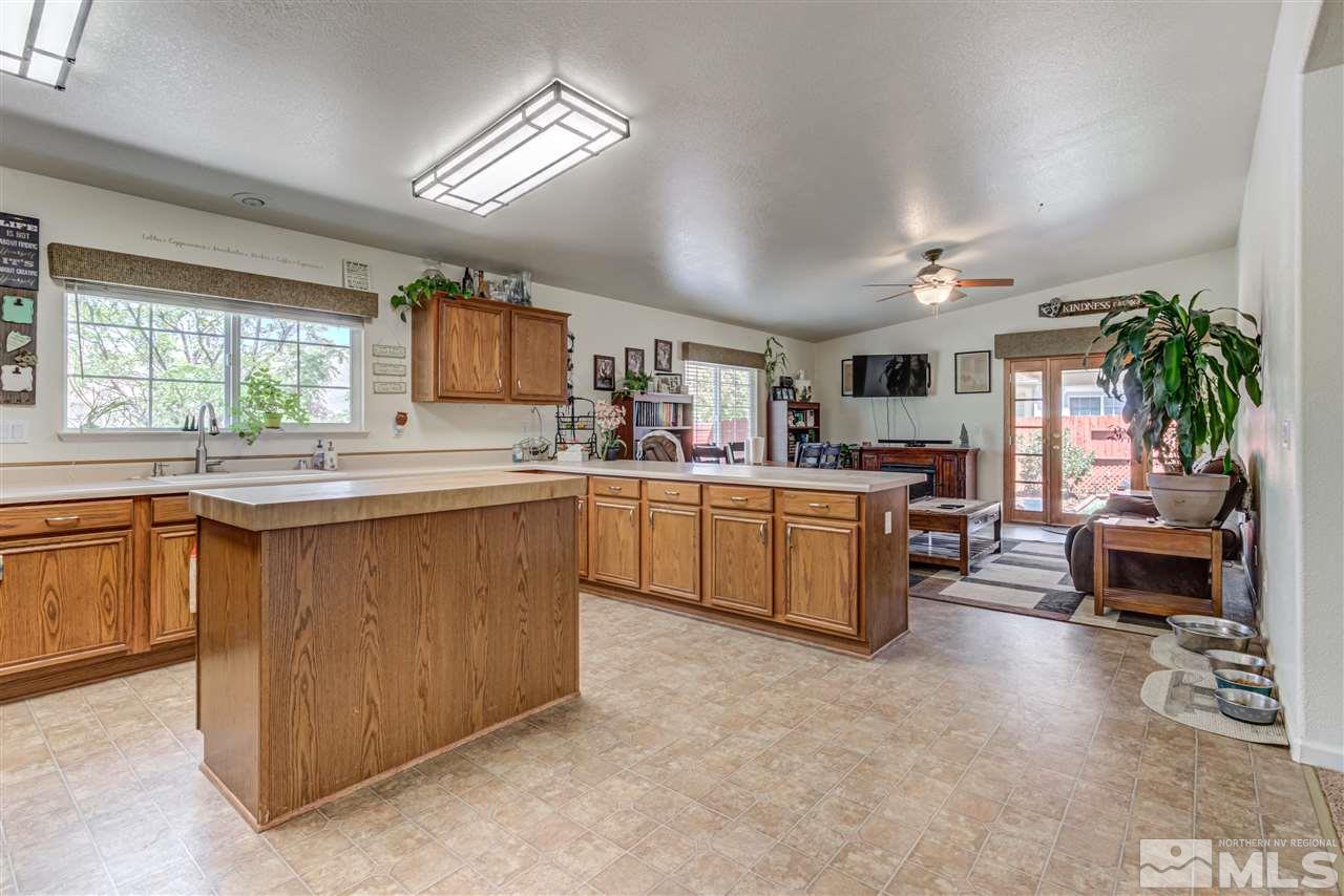 18115 Alexandria Drive Reno, NV 89508 - Photo 7 of 29 Photo 7