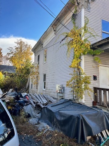 52 Mechanic Street Orange, MA 01364 - Photo 5 of 6