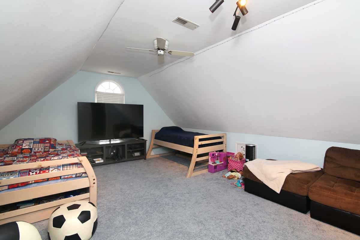 9117 Castleton Lane Raleigh, NC 27615 - Photo 25 of 28 Photo 25
