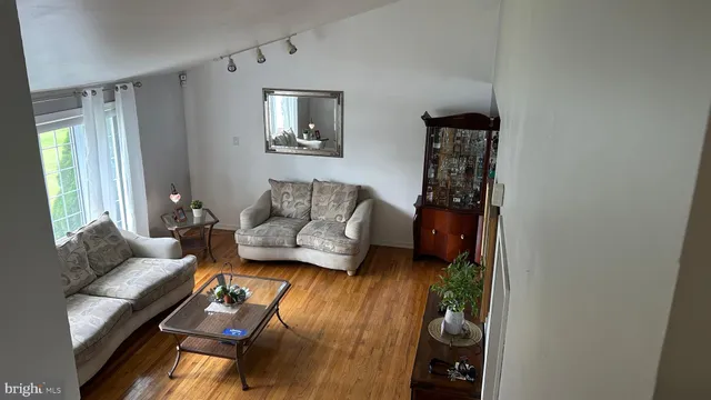 $3,200 | 121 Kingfield Road, Philadelphia, PA 19115