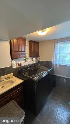 $3,200 | 121 Kingfield Road, Philadelphia, PA 19115