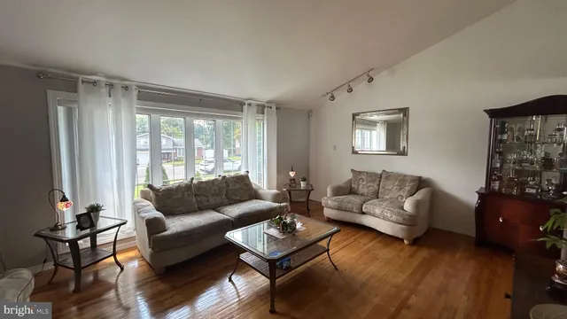 $3,200 | 121 Kingfield Road, Philadelphia, PA 19115