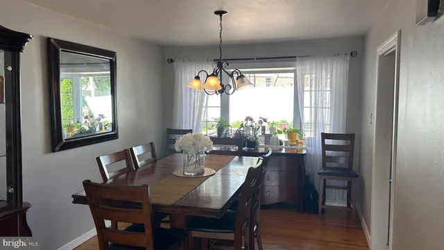 $3,200 | 121 Kingfield Road, Philadelphia, PA 19115