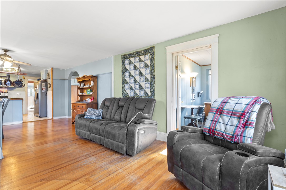 1 Capron Road Smithfield, RI 02917 - Photo 7 of 27