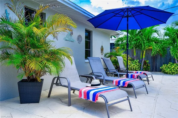 $12,000 | 672 100th Avenue North, Naples, FL 34108