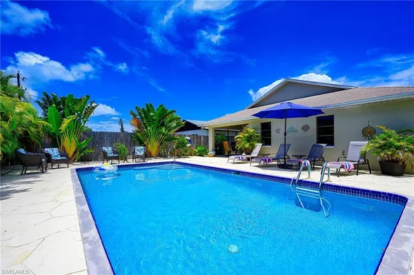 $12,000 | 672 100th Avenue North, Naples, FL 34108