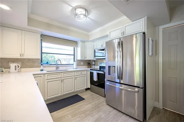 $12,000 | 672 100th Avenue North, Naples, FL 34108