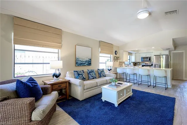 $12,000 | 672 100th Avenue North, Naples, FL 34108