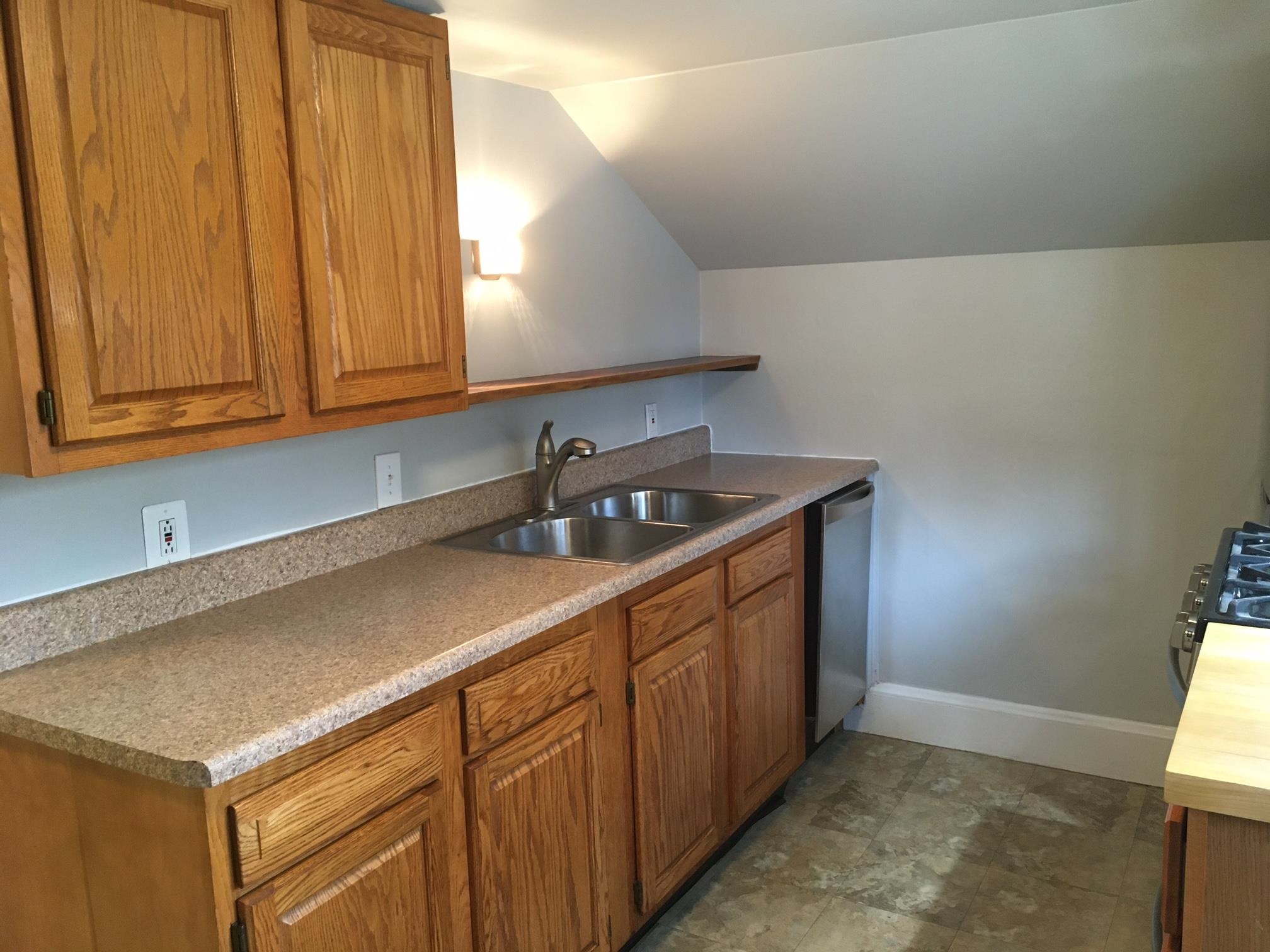 94 Park Street Burlington, VT 05401 - Photo 31 of 45