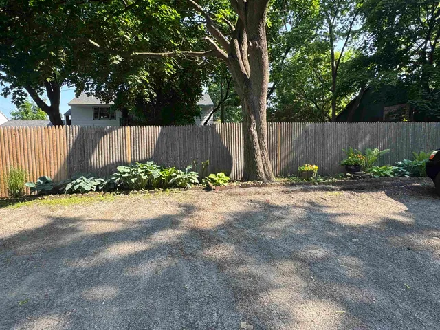 $725,000 | 94 Park Street, Burlington, VT 05401