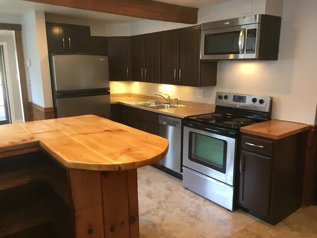 $725,000 | 94 Park Street, Burlington, VT 05401