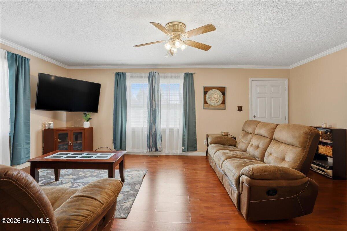 254 Capps Farm Road Hollister, NC 27844 - Photo 22 of 25 Living Room-3
