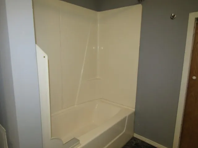 $675 | 1307 North 17th Street, Superior, WI 54880