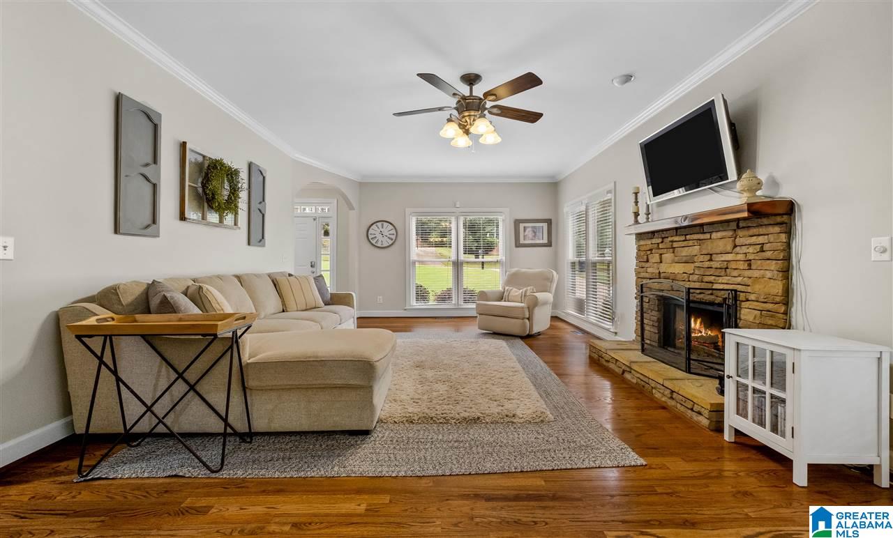 1817 Brookview Lane Birmingham, AL 35216 - Photo 8 of 49