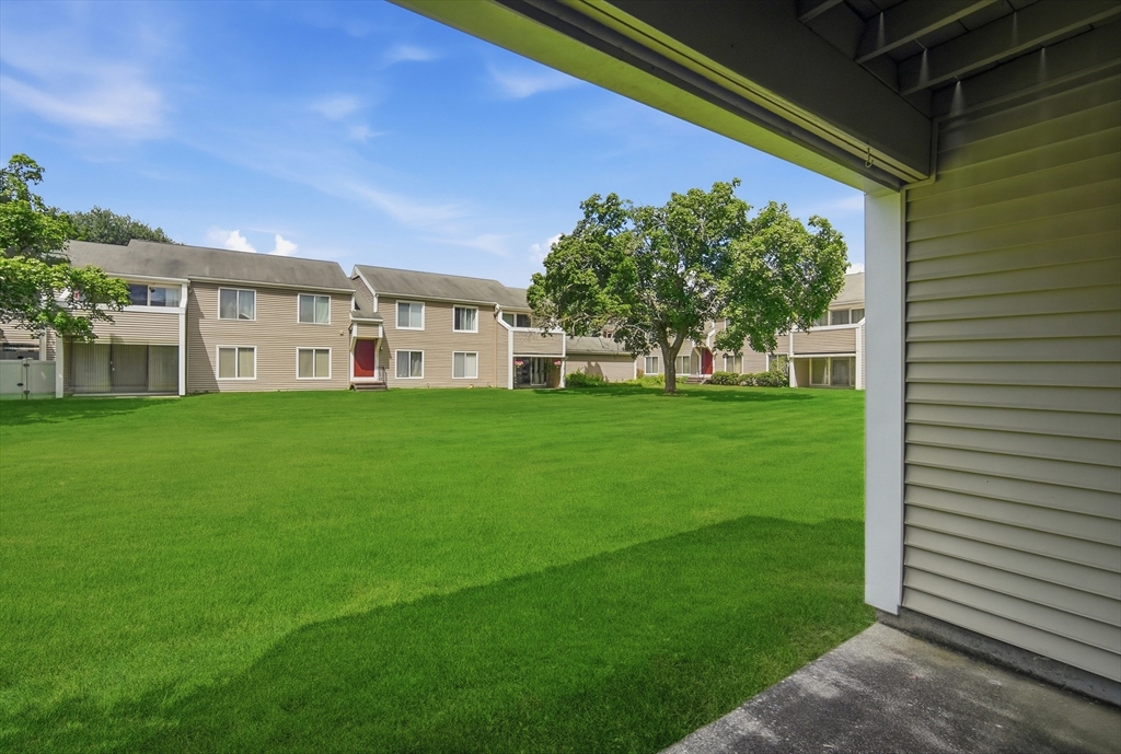 113 Nassau Drive, Unit 113 Springfield, MA 01129 - Photo 27 of 28
