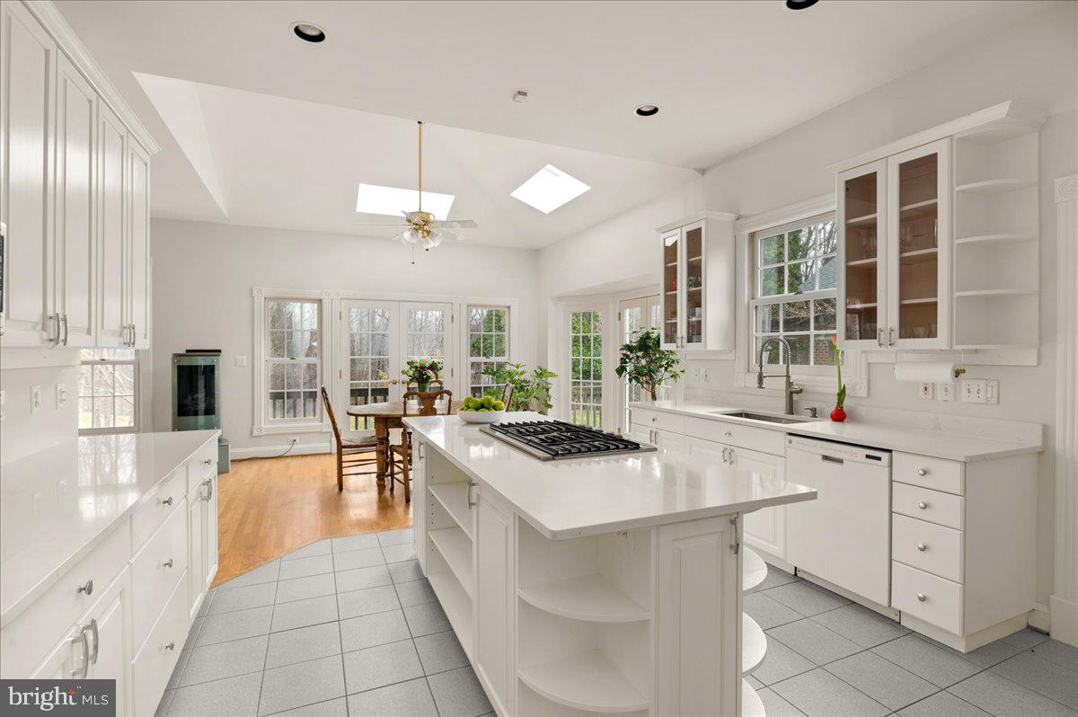 13635 Maidstone Lane Potomac, MD 20854 - Photo 25 of 66 There is a mud room/laundry room off kit to garage