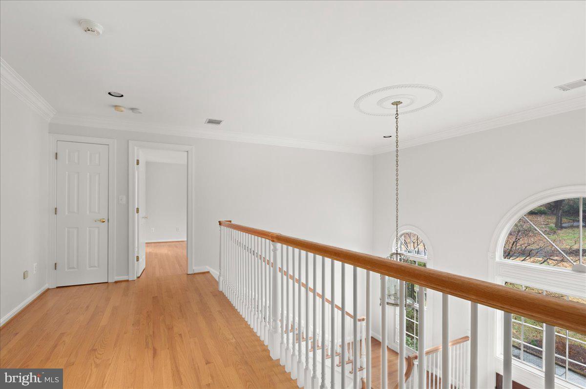 13635 Maidstone Lane Potomac, MD 20854 - Photo 26 of 66 Large upper level landing