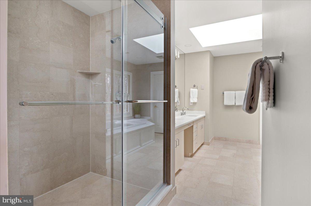 13635 Maidstone Lane Potomac, MD 20854 - Photo 32 of 66 Renovated primary bathroom en-suite