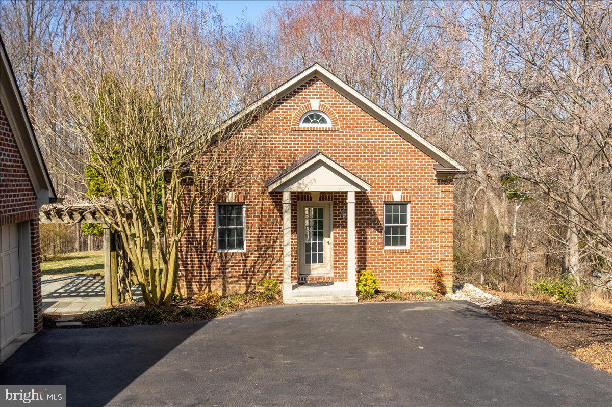 13635 Maidstone Lane Potomac, MD 20854 - Photo 53 of 66 All brick separate studio, handicap accessible