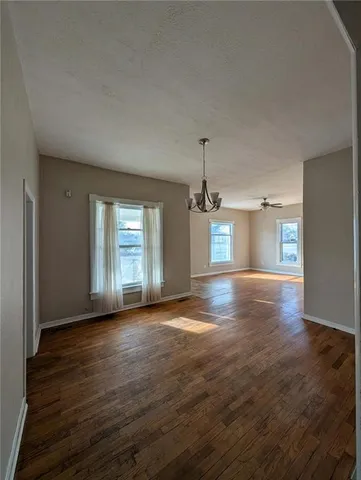 $155,000 | 339 West 6th Avenue, Garnett, KS 66032