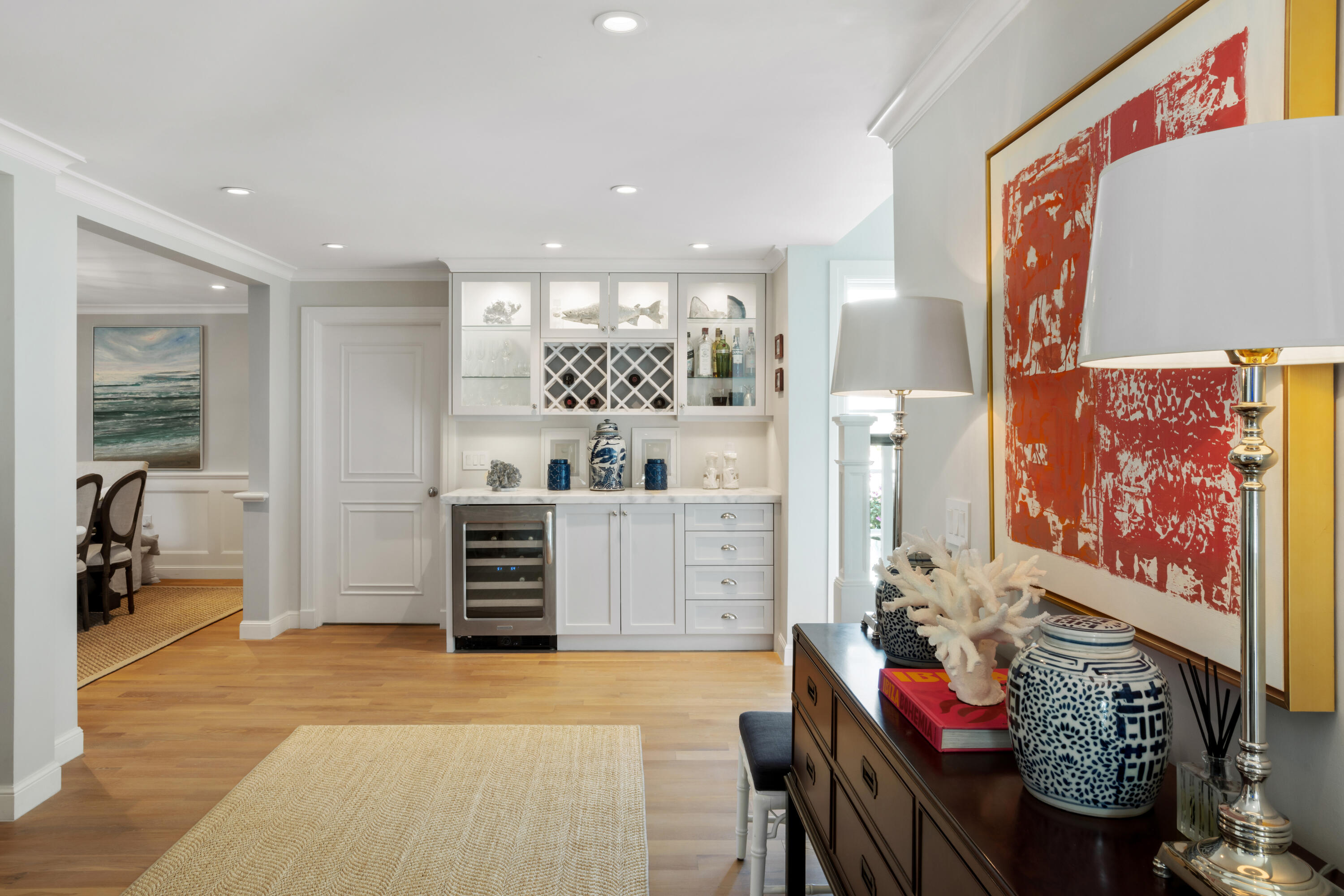 327 Arabian Road Palm Beach, FL 33480 - Photo 4 of 23 SIDE_VIEW_DETAIL