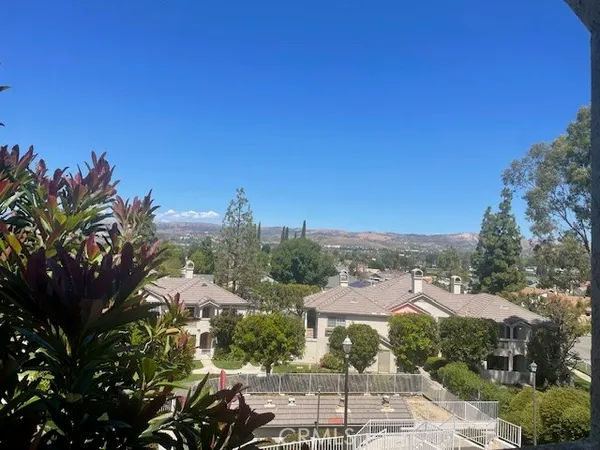 $489,777 | 1245 Fitzgerald Road, Unit D, Simi Valley, CA 93065