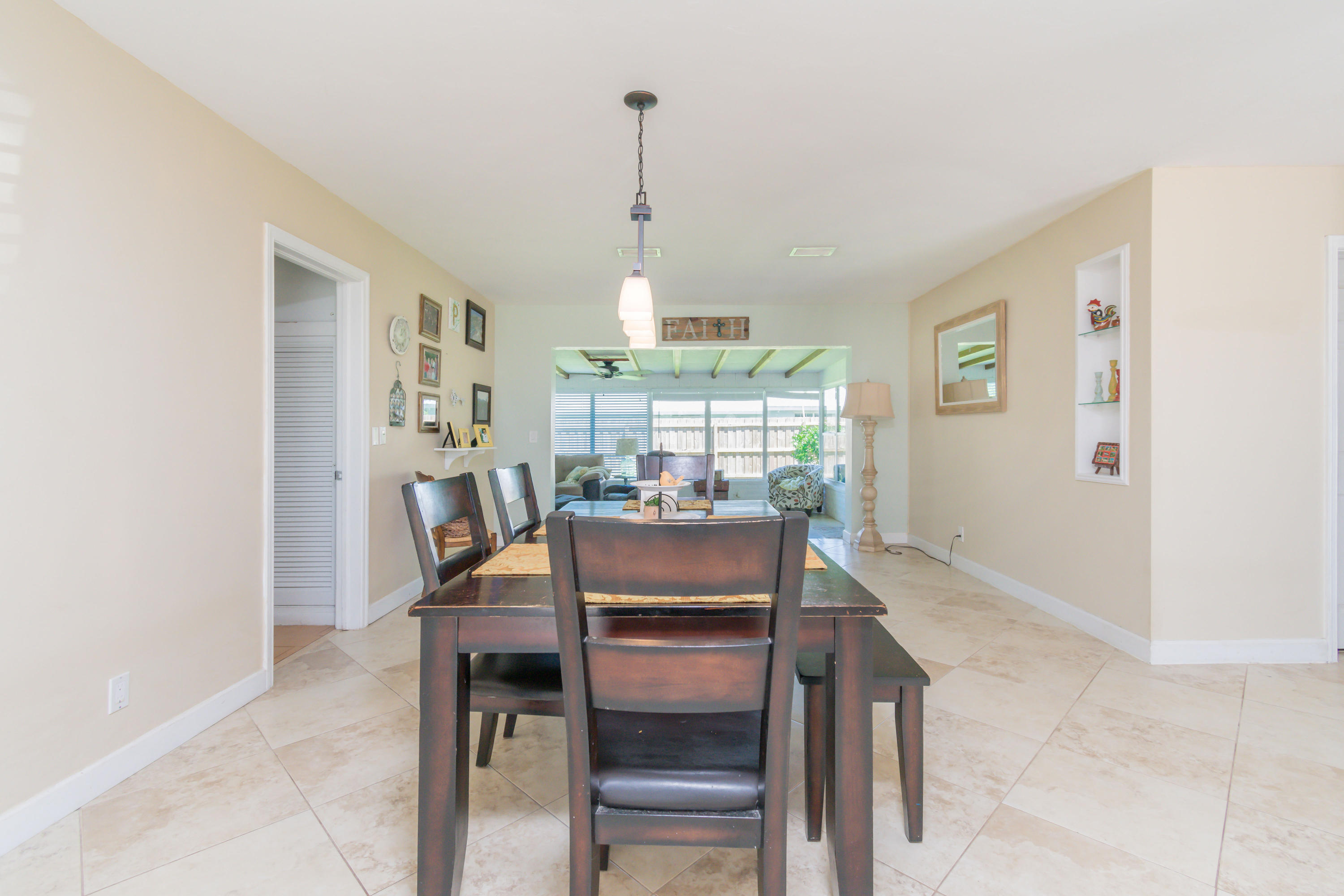 513 Harbour Road North Palm Beach, FL 33408 - Photo 9 of 48 Dining Room