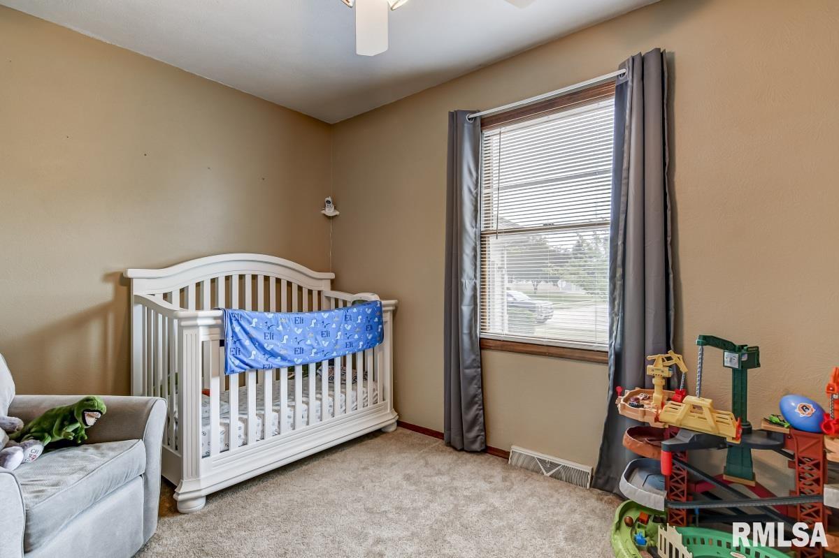 1413 Hoechester Road Springfield, IL 62712 - Photo 21 of 30