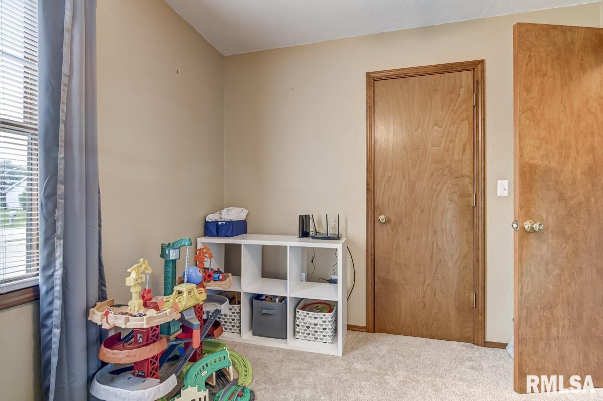 1413 Hoechester Road Springfield, IL 62712 - Photo 22 of 30