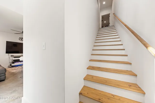 $266,000 | 503 Highland Park Lane, Lafayette, LA 70508